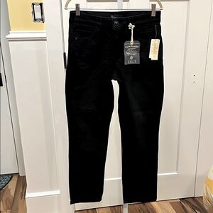 Democracy Women's Black Straight Leg Jeans